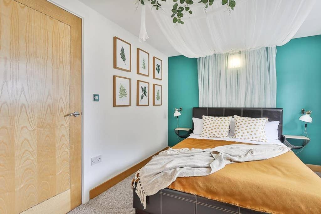 Appartamento The Exclusive Gem Of Leeds - Sleeps 8 Esterno foto
