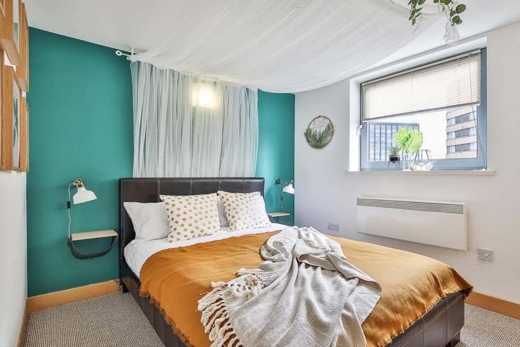 Appartamento The Exclusive Gem Of Leeds - Sleeps 8 Esterno foto