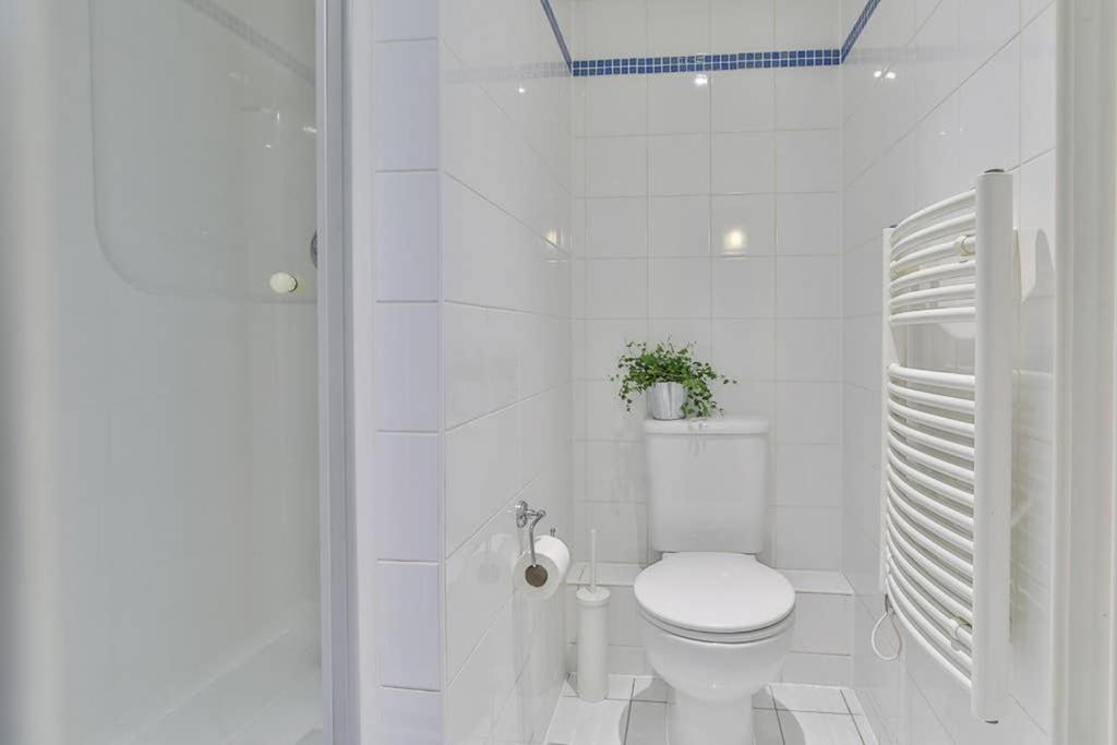 Appartamento The Exclusive Gem Of Leeds - Sleeps 8 Esterno foto