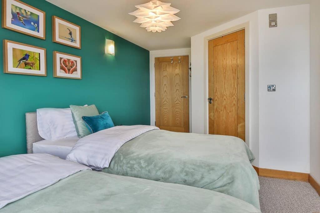 Appartamento The Exclusive Gem Of Leeds - Sleeps 8 Esterno foto